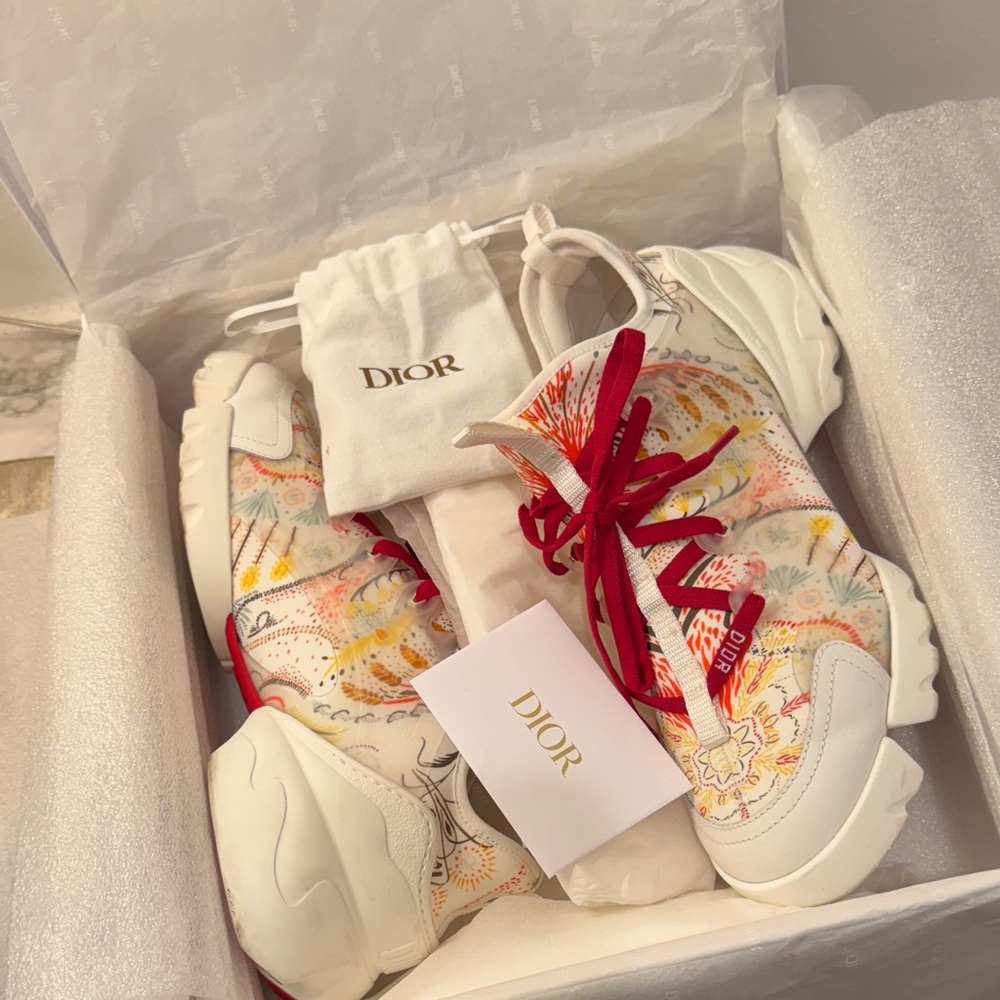 Dior White and Red Sneakers - Picture 12 of 14